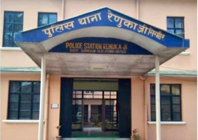 सिरमौर के एक सरकारी स्कूल की 2 छात्राएं एक साथ लापता, तलाश में भेजी पुलिस टीम