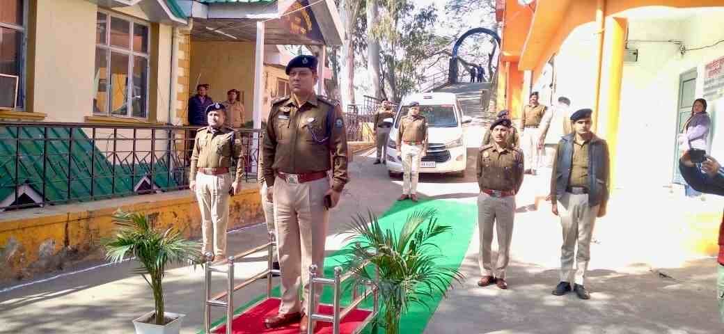 सिरमौर के नए एसपी निश्चिंत सिंह नेगी ने संभाला कार्यभार, ये बताईं अपनी प्राथमिकताएं
