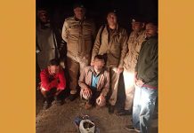 सिरमौर में चरस की बड़ी खेप के साथ ये शख्स गिरफ्तार, कार में सवार थे दोनों आरोपी