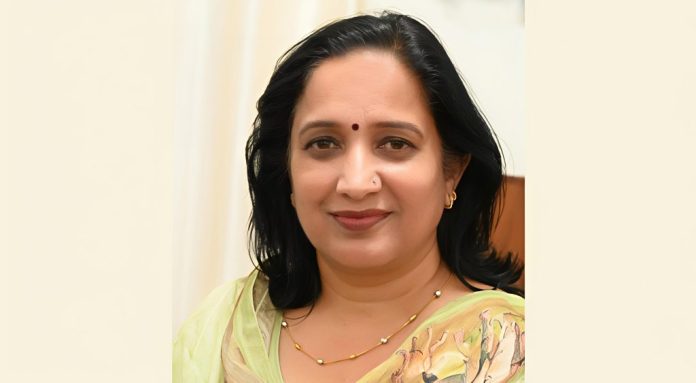 dr devina vaidya nouni