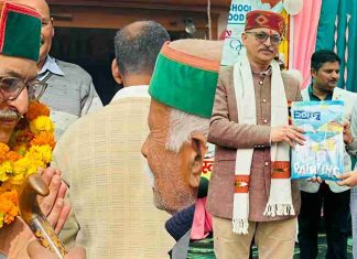 विधायक सोलंकी ने जंगलाभूड़ स्कूल के वार्षिक समारोह में की शिरकत, मेधावियों को ऐच्छिक निधि से ₹1000-1000 देने की घोषणा