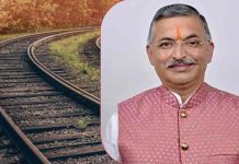 अडानी-अंबानी के प्रेम में डूबी केंद्र सरकार ने छीना सिरमौर का रेल सपना: अजय सोलंकी