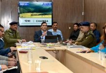 DC रेपसवाल के सख्त निर्देश: नशे के खिलाफ ढिलाई बर्दाश्त नहीं, पर्यटन स्थलों पर बढ़ाई जाए चौकसी