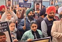 डॉ. राघव की बर्खास्तगी पर भड़का पांवटा साहिब, बाजार बंद कर सरकार के खिलाफ निकाली आक्रोश रैली, मां रजनी भी हुईं शामिल