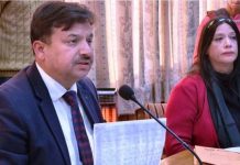 राजस्व कार्यों में लेटलतीफी पर DC शिमला का सख्त रुख, कानूनगो पटवारी को फटकार, 7 दिन का अल्टीमेटम, ये कहा