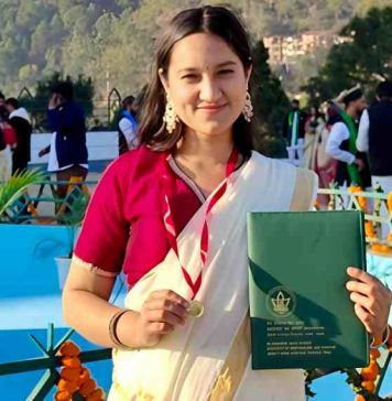 राजगढ़ की बेटी यामिनी ठाकुर विश्वविद्यालय स्वर्ण पदक से सम्मानित, क्षेत्र का बढ़ाया मान