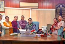 3 माह से नहीं मिला केंद्र का मानदेय, आंगनबाड़ी कार्यकर्ता व सहायिकाओं का टूटा सब्र, नाहन से भेजे ज्ञापन