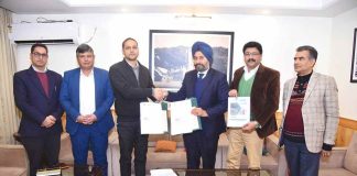 हिमाचल में HPTDC–IRCTC करार से पर्यटन को मिलेगी नई रफ्तार, टॉय ट्रेन वीकेंड गेटअवे पैकेज लॉन्च