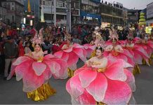 अंतरराष्ट्रीय महाशिवरात्रि महोत्सव में सजी भव्य अंतरराष्ट्रीय कल्चरल परेड, 35 दलों ने बिखेरी सांस्कृतिक छटा