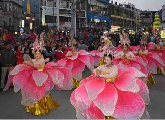 अंतरराष्ट्रीय महाशिवरात्रि महोत्सव में सजी भव्य अंतरराष्ट्रीय कल्चरल परेड, 35 दलों ने बिखेरी सांस्कृतिक छटा