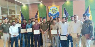 ट्रैफिक व्यवस्था संभालने वाले 18 वॉलंटियर्स सम्मानित, बद्दी-बरोटीवाला क्षेत्र में पुलिस के साथ मिलकर संभाली कमान