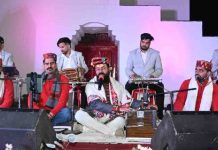 बिलासपुर के भजन गायक अभिषेक सोनी के भजनों से भक्तिमय हुआ मंडी