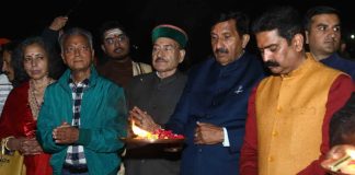 भव्य ब्यास महाआरती के साक्षी बने हजारों लोग, उपमुख्यमंत्री बोले- मंडी की पहचान बनेगी ब्यास महाआरती