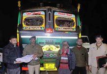 नशा तस्करों पर सिरमौर पुलिस की बड़ी कार्रवाई, 3.43 ग्राम स्मैक और 3.14 किलो भुक्की के साथ 2 दबोचे