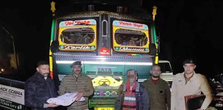 नशा तस्करों पर सिरमौर पुलिस की बड़ी कार्रवाई, 3.43 ग्राम स्मैक और 3.14 किलो भुक्की के साथ 2 दबोचे