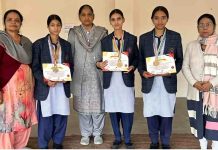 GNMPS का अंतरराष्ट्रीय मंच पर जलवा: हिंदी ओलंपियाड में महरीन और सिमरनजीत ने जीता गोल्ड, प्रगति का सिल्वर