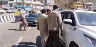 दिल्ली पुलिस ने पकड़े AI समिट में प्रदर्शन करने वाले 3 कांग्रेसी, हिमाचल पुलिस ने छुड़ाए, मचा घमासान