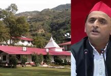 हिमाचल में बद्रीका आश्रम पहुंचे UP के पूर्व CM अखिलेश यादव, बाबा ओम स्वामी से मिले