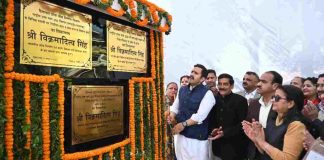 लोक निर्माण मंत्री विक्रमादित्य सिंह ने घणाहट्टी में 24 करोड़ की परियोजनाओं के किए शिलान्यास