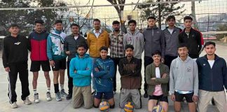 सिरमौर वॉलीबॉल टीम कांगड़ा रवाना, यूथ स्टेट वॉलीबॉल चैंपियनशिप में दिखाएंगे दम
