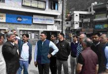 विधायक नीरज नैय्यर ने जिला अधिकारियों के साथ विकास परियोजनाओं का किया निरीक्षण