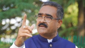 mla vikram thakur pragpur पूर्व मंत्री एवं जसवां-परागपुर से विधायक विक्रम ठाकुर ने लोक निर्माण मंत्री विक्रमादित्य सिंह पर जोरदार हमला बोलते हुए कहा कि आजकल वह फेसबुक और बयानबाजी की राजनीति कर खुद को बड़ा नेता साबित करने की नाकाम कोशिश कर रहे हैं।