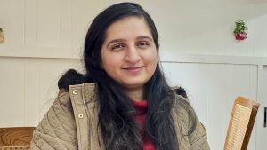 ठियोग की बेटी, नाहन में पढ़ीं... अब पांवटा साहिब में महिलाओं की सेहत की नई जिम्मेदारी संभालेंगी डॉ. रुचि