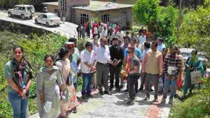 हिमाचल प्रदेश सब-ट्रॉपिकल हॉर्टिकल्चर, इरिगेशन एंड वैल्यू एडिशन (एचपी शिवा) परियोजना की प्रगति का जायजा लेने के लिए एशियाई विकास बैंक (ADB) की एक उच्चस्तरीय टीम इन दिनों मंडी जिले के दौरे पर है।