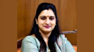 नगर पंचायत राजगढ़ में प्रस्तावित पार्किंग निर्माण को लेकर पच्छाद विधायक रीना कश्यप ने विधानसभा में सवाल उठाकर इसकी वर्तमान स्थिति और निर्माण प्रक्रिया की जानकारी मांगी।