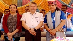 एशियन गेम्स में स्वर्ण जीतने वाली हिमाचल की बेटी भावना ठाकुर सम्मानित, चैलचैक में हुआ विशेष सम्मान समारोह