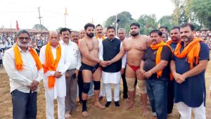 बाबा बोदल शाह के दंगल मैदान पर खर्च होंगे 25 लाख, छिंज मेले के समापन पर डिप्टी सीएम मुकेश अग्निहोत्री ने की घोषणा