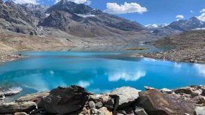 हिमाचल प्रदेश के लाहौल-स्पीति में 4,070 मीटर की ऊंचाई पर स्थित घेपन ग्लेशियल झील के बढ़ते जलस्तर ने संभावित आपदा के खतरे को लेकर प्रशासन की चिंता बढ़ा दी है।