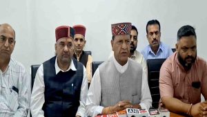 सड़कों और पुलों की बदहाली पर बरसे डॉ. बिंदल, बोले- गुलरिया ढांक का स्थायी समाधान करे सरकार, रूण नदी पर बनें पुल