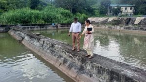 निदेशक एवं प्रारक्षी, मत्स्य विभाग ओम कांत ठाकुर ने सुंदरनगर तहसील के तहत विभागीय फार्म अलसू का भ्रमण किया।