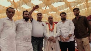 जिला सिरमौर के प्रमुख औद्योगिक क्षेत्र कालाअंब में भाटिया डेयरी की ओर से वीरवार को किसान सम्मेलन आयोजित किया गया, जिसमें सीमावर्ती क्षेत्र के करीब 200 किसानों और पशुपालकों ने भाग लिया।
