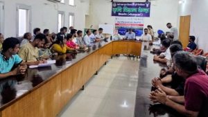 कृषि विज्ञान केंद्र में कार्यशाला कृषि विज्ञान केंद्र (KVK) सिरमौर में एग्री फोटोवोल्टिक (कृषि-सौर ऊर्जा) प्रणाली पर जागरूकता कार्यशाला आयोजित की गई।