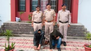 जिला पुलिस की SIU टीम ने माड़ो-मटकंडा स्थित मानसरोवर ढाबा में दबिश देकर दो युवकों को चिट्टा/हेरोइन और नशीले कैप्सूल के साथ गिरफ्तार किया है।