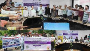 जिला मुख्यालय के बचत भवन में अंतरराष्ट्रीय मादक द्रव्य दुरुपयोग एवं अवैध तस्करी निरोधक दिवस के अवसर पर सामाजिक न्याय एवं अधिकारिता विभाग द्वारा नशा मुक्त भारत अभियान (एनएमबीए) के अंतर्गत आयोजित जिला स्तरीय कार्यशाला आयोजित किया गया।
