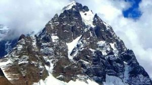 श्री मणिमहेश यात्रा–2026 के सफल, सुरक्षित एवं सुव्यवस्थित आयोजन को लेकर राष्ट्रीय विज्ञान केंद्र, चंबा में मंडलायुक्त कांगड़ा मंडल संदीप कुमार की अध्यक्षता में समीक्षा बैठक आयोजित की गई।