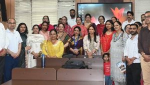 राज्य महिला आयोग महिलाओं को उनके कानूनी अधिकारों एवं उपलब्ध संरक्षण तंत्र के प्रति जागरूक करने के उद्देश्य से राष्ट्रीय महिला आयोग के सहयोग से हिमाचल प्रदेश राज्य महिला आयोग ने मंडी स्थित राज्य प्रशिक्षण केंद्र, ढांगसीधार के प्रमुख संसाधन केंद्र में एक दिवसीय क्षमता निर्माण प्रशिक्षण कार्यक्रम आयोजित किया गया।