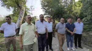 शहर की कंक्रीट भरी जिंदगी और शोर-शराबे से दूर, जहां प्रकृति अपनी गोद फैलाए खड़ी है, उस ऐतिहासिक और पसंदीदा सैरगाह 'विला राउंड' की सूरत अब पूरी तरह बदलने वाली है। स्थानीय विधायक अजय सोलंकी की विशेष पहल पर इस धरोहर को एक नए और आधुनिक कलेवर में ढालने की तैयारी शुरू हो गई है।