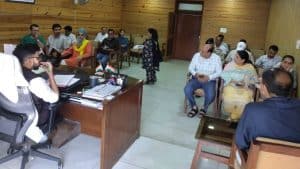 उपमंडलाधिकारी कार्यालय पांवटा साहिब के सभागार में वीरवार को एसडीएम द्विज गोयल की अध्यक्षता में राज्य स्तरीय यमुना शरद् महोत्सव-2026 के सफल आयोजन को लेकर बैठक आयोजित की गई।