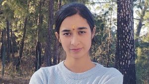 सिरमौर जिले के छोटे से गांव सुरला की बेटी श्वेता शर्मा ने TGT (Arts) भर्ती परीक्षा में सफलता हासिल कर परिवार और क्षेत्र का नाम रोशन किया है।